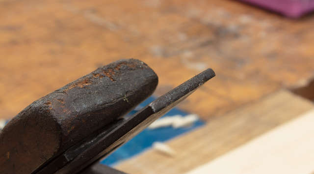 Hammer markes on the blade